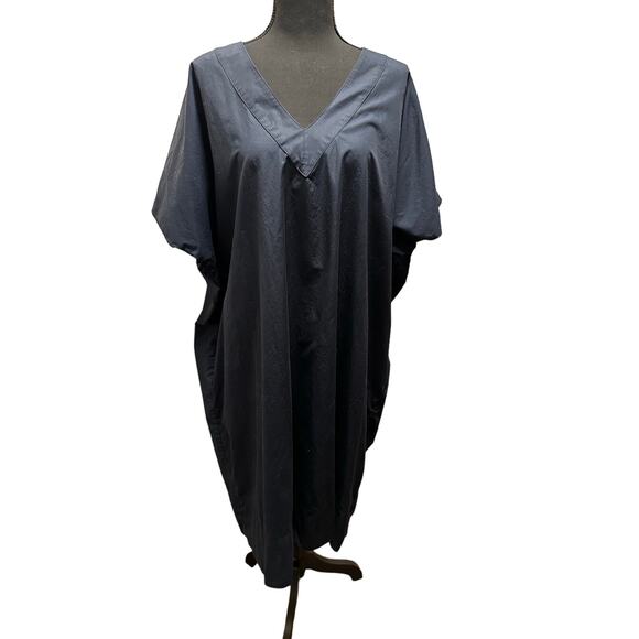 SBJ Austin - Kathleen Caftan Dress - Black Poplin - One Size - Picture 1 of 6